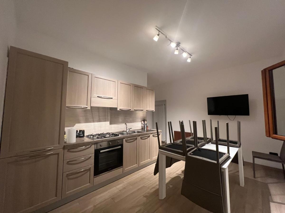 Marta'S Apartment ロッカラーゾ エクステリア 写真