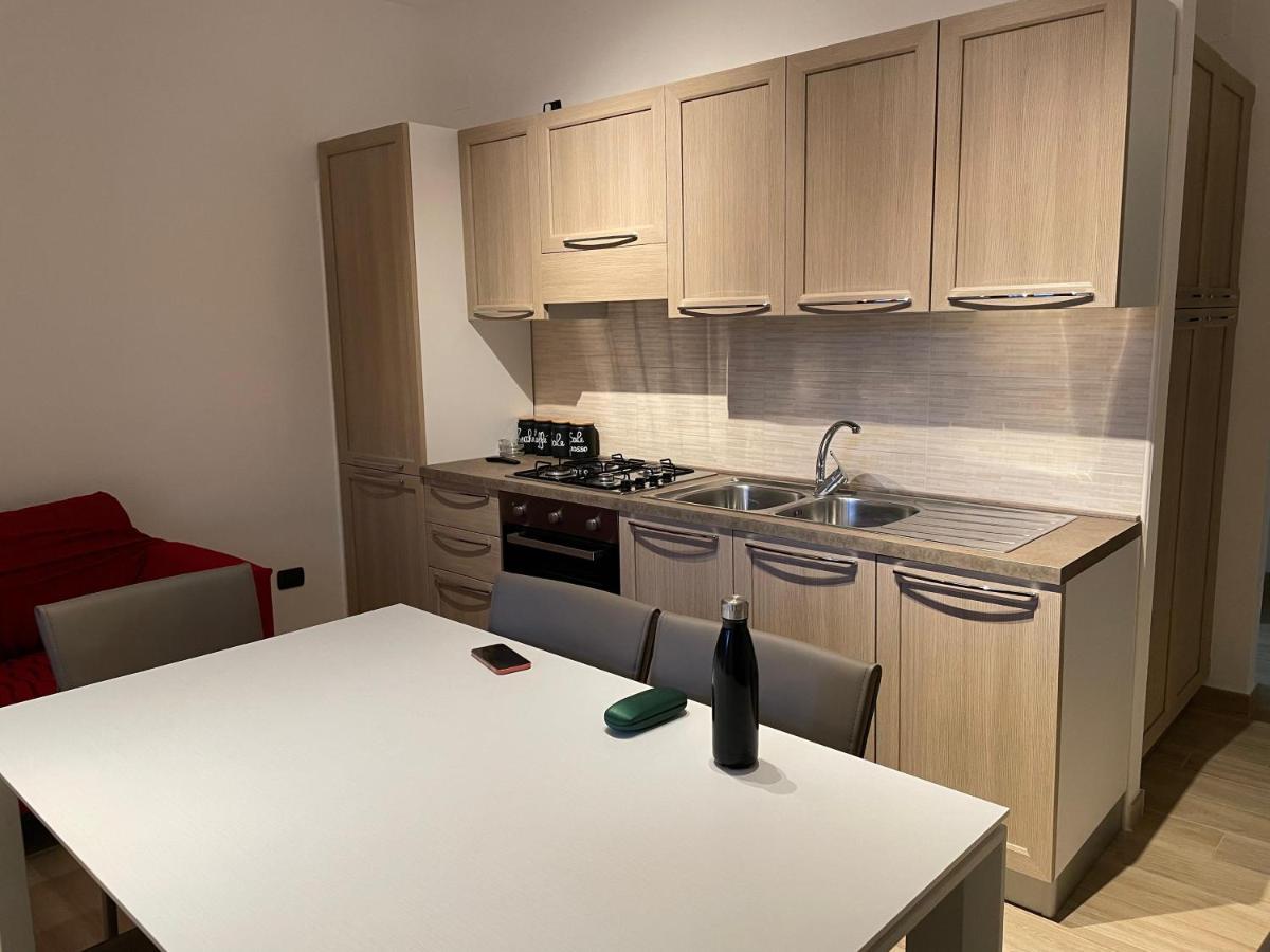 Marta'S Apartment ロッカラーゾ エクステリア 写真